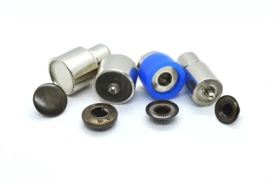 Матрица для кнопки ALFA 13,5мм (831)