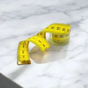 Сантиметр кравецький в пластиковому контейнері двосторонній Жовтий 150/60 сантиметри/дюйми